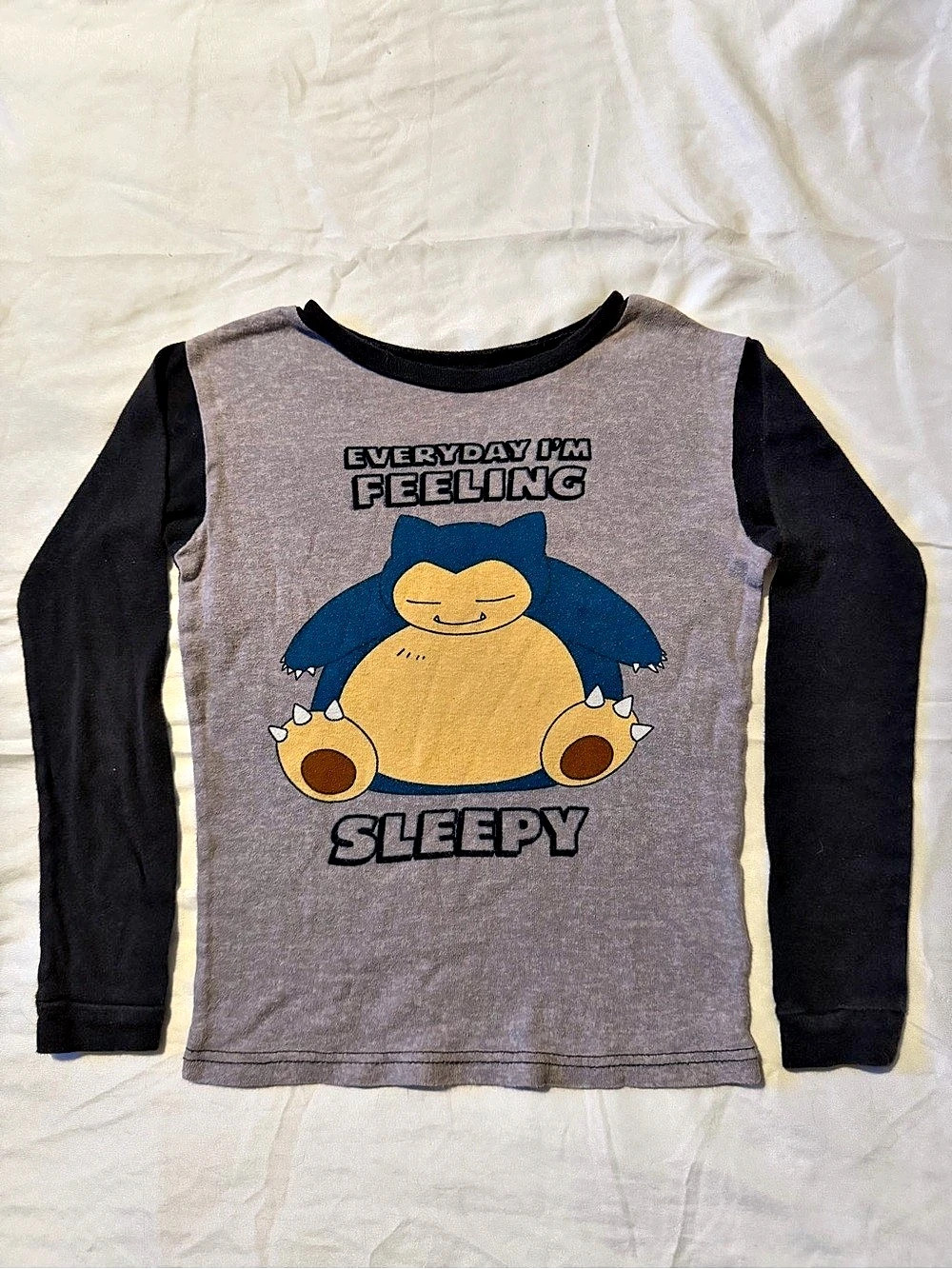 Boys Pokémon Snorlax pajama shirt. Size 10.